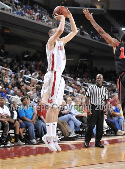Thumbnail 2 in Westchester vs Mater Dei (CIF SoCal D1 Final) photogallery.