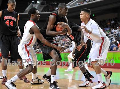 Thumbnail 3 in Westchester vs Mater Dei (CIF SoCal D1 Final) photogallery.