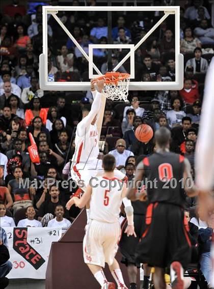 Thumbnail 2 in Westchester vs Mater Dei (CIF SoCal D1 Final) photogallery.