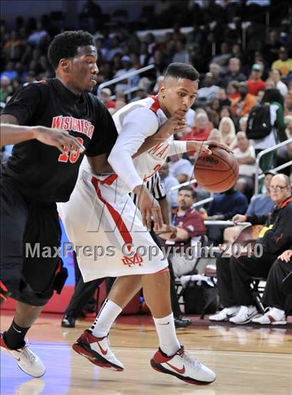 Thumbnail 3 in Westchester vs Mater Dei (CIF SoCal D1 Final) photogallery.