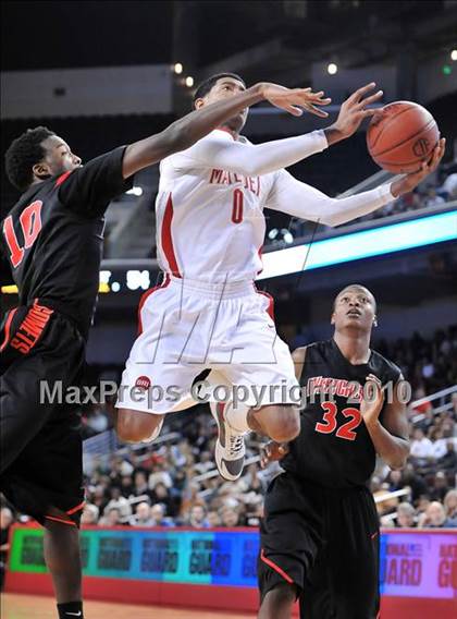 Thumbnail 2 in Westchester vs Mater Dei (CIF SoCal D1 Final) photogallery.