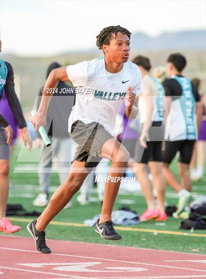 Thumbnail 3 in Fernley Invitational (4X400M Relay) photogallery.