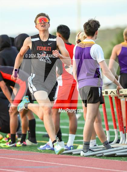 Thumbnail 2 in Fernley Invitational (4X400M Relay) photogallery.