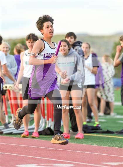 Thumbnail 2 in Fernley Invitational (4X400M Relay) photogallery.