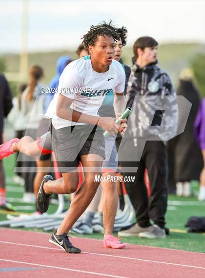 Thumbnail 3 in Fernley Invitational (4X400M Relay) photogallery.