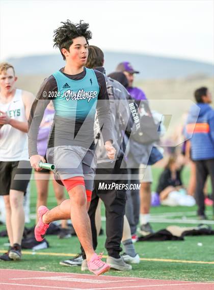 Thumbnail 3 in Fernley Invitational (4X400M Relay) photogallery.