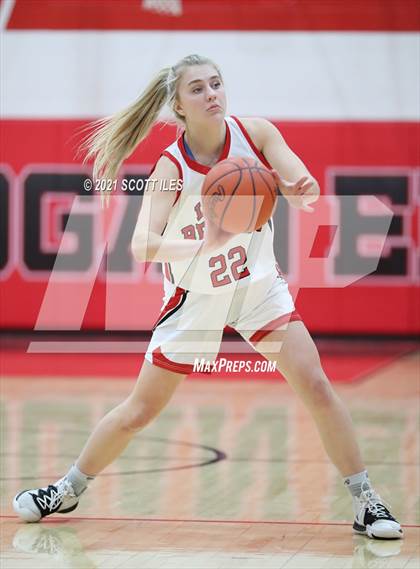 Thumbnail 2 in Circleville @ Logan Elm photogallery.
