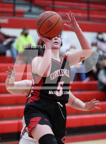 Thumbnail 1 in Circleville @ Logan Elm photogallery.