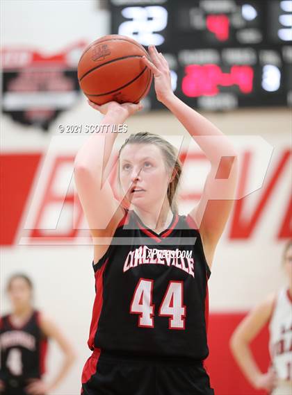 Thumbnail 1 in Circleville @ Logan Elm photogallery.