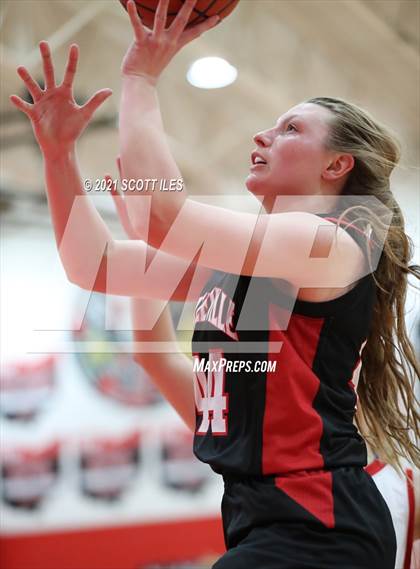 Thumbnail 1 in Circleville @ Logan Elm photogallery.