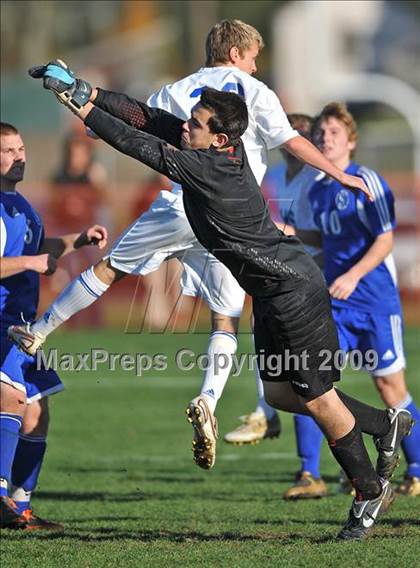 Thumbnail 3 in Southington @ Glastonbury (CIAC Class LL Quarterfinal) photogallery.