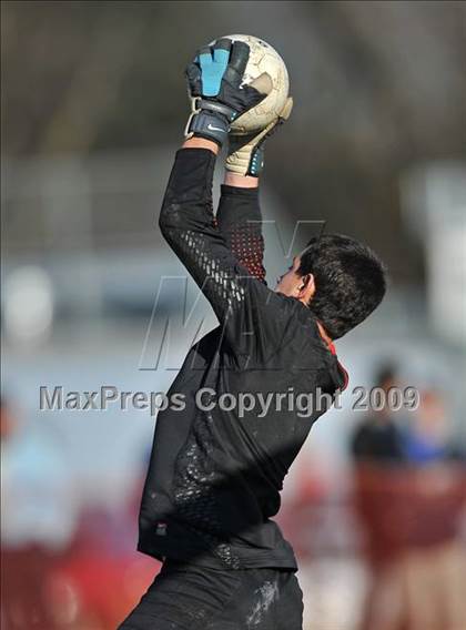 Thumbnail 1 in Southington @ Glastonbury (CIAC Class LL Quarterfinal) photogallery.