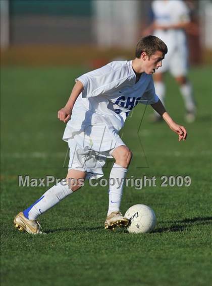 Thumbnail 1 in Southington @ Glastonbury (CIAC Class LL Quarterfinal) photogallery.