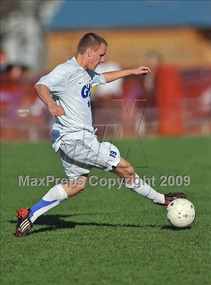 Thumbnail 2 in Southington @ Glastonbury (CIAC Class LL Quarterfinal) photogallery.