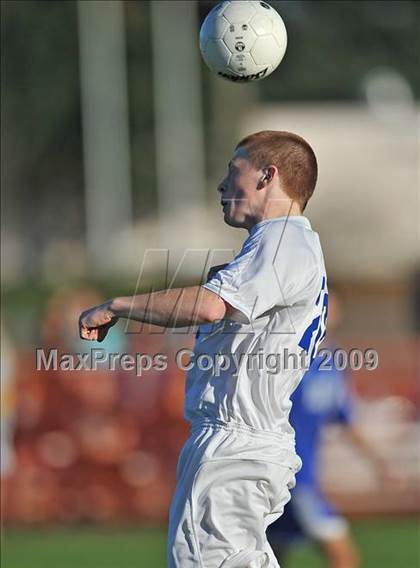 Thumbnail 1 in Southington @ Glastonbury (CIAC Class LL Quarterfinal) photogallery.