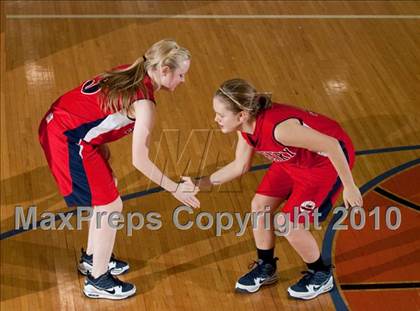 Thumbnail 2 in St. Henry @ Highlands photogallery.