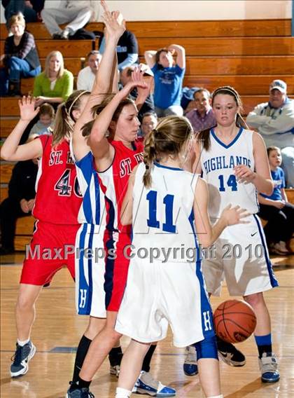 Thumbnail 3 in St. Henry @ Highlands photogallery.