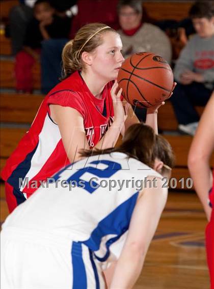 Thumbnail 3 in St. Henry @ Highlands photogallery.