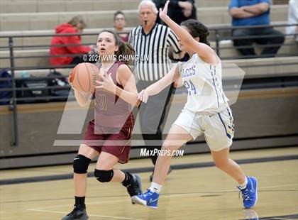 Thumbnail 3 in Santa Margarita vs. Esperanza (Tom Riach Tournament) photogallery.