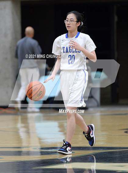 Thumbnail 1 in Santa Margarita vs. Esperanza (Tom Riach Tournament) photogallery.