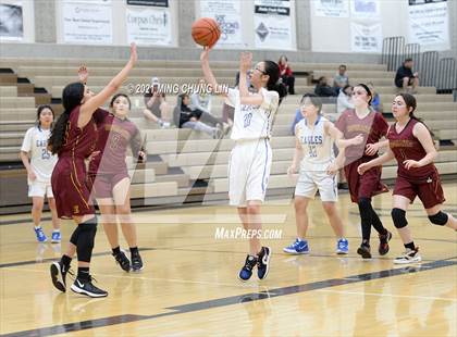 Thumbnail 3 in Santa Margarita vs. Esperanza (Tom Riach Tournament) photogallery.