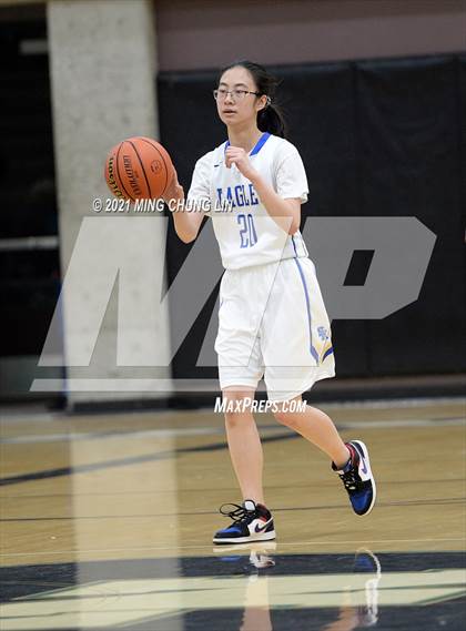 Thumbnail 1 in Santa Margarita vs. Esperanza (Tom Riach Tournament) photogallery.