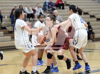 Thumbnail 1 in Santa Margarita vs. Esperanza (Tom Riach Tournament) photogallery.