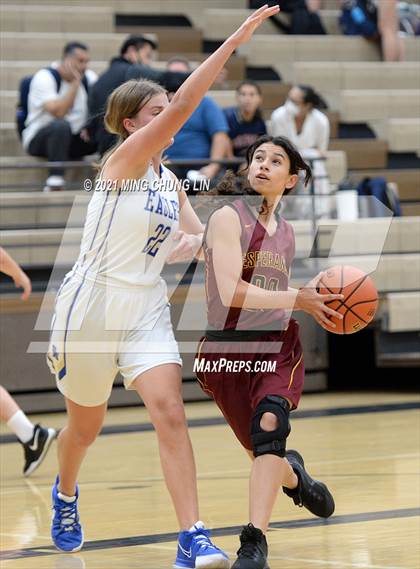 Thumbnail 3 in Santa Margarita vs. Esperanza (Tom Riach Tournament) photogallery.
