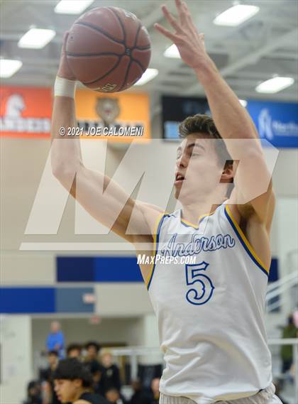 Thumbnail 1 in Anderson vs Brennan (Spurs High School Showcase) photogallery.