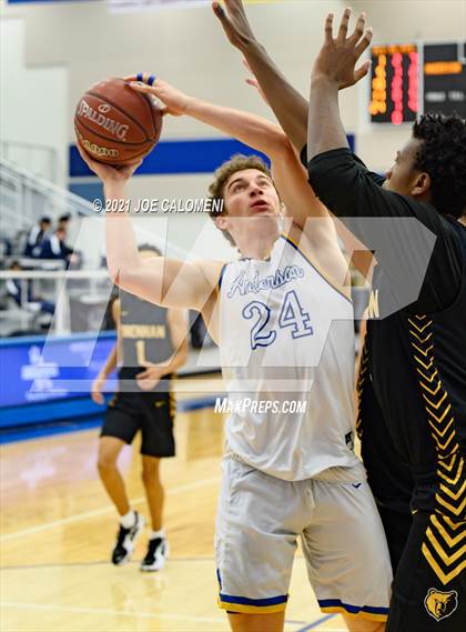 Thumbnail 2 in Anderson vs Brennan (Spurs High School Showcase) photogallery.