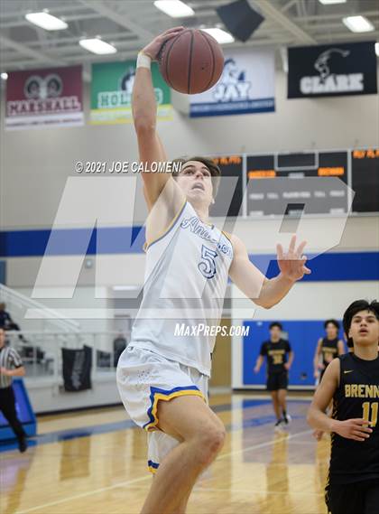 Thumbnail 1 in Anderson vs Brennan (Spurs High School Showcase) photogallery.