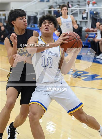 Thumbnail 2 in Anderson vs Brennan (Spurs High School Showcase) photogallery.