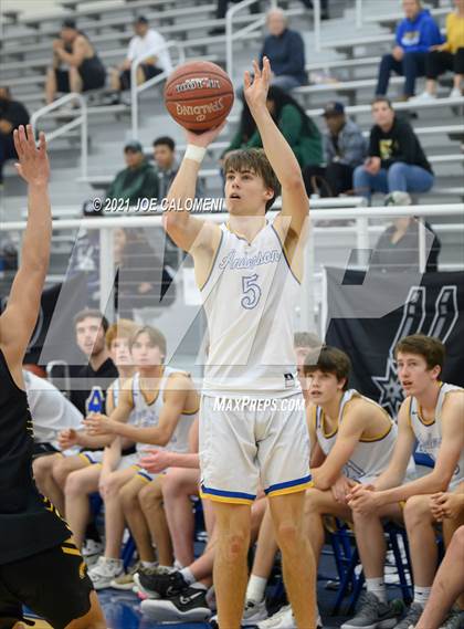 Thumbnail 2 in Anderson vs Brennan (Spurs High School Showcase) photogallery.
