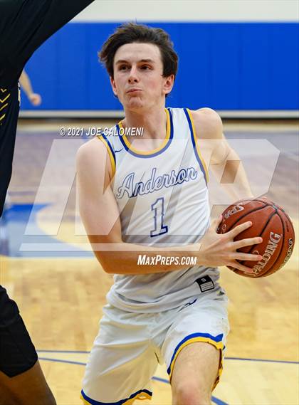 Thumbnail 2 in Anderson vs Brennan (Spurs High School Showcase) photogallery.