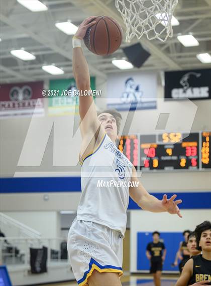 Thumbnail 2 in Anderson vs Brennan (Spurs High School Showcase) photogallery.