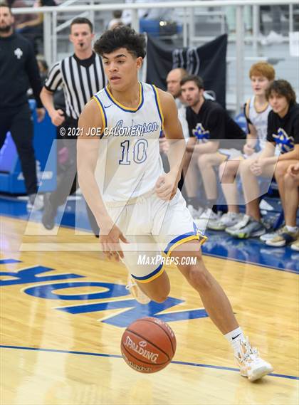 Thumbnail 2 in Anderson vs Brennan (Spurs High School Showcase) photogallery.