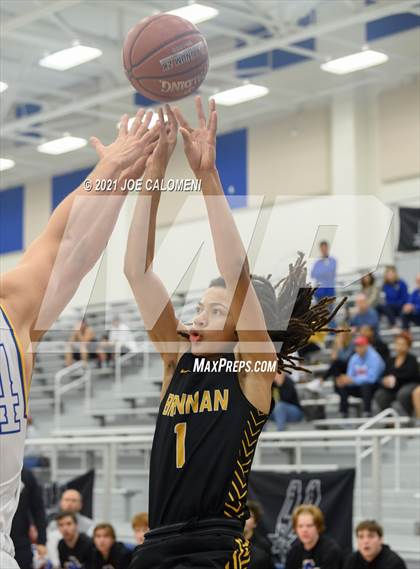 Thumbnail 2 in Anderson vs Brennan (Spurs High School Showcase) photogallery.