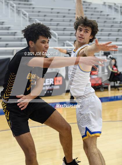 Thumbnail 3 in Anderson vs Brennan (Spurs High School Showcase) photogallery.