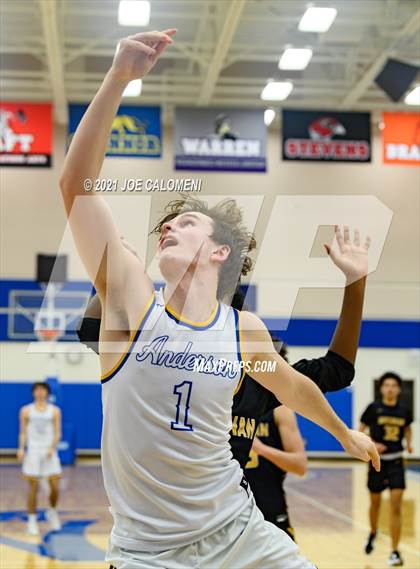 Thumbnail 1 in Anderson vs Brennan (Spurs High School Showcase) photogallery.