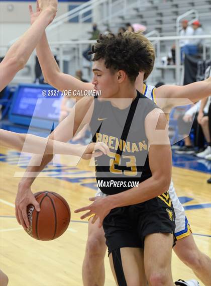 Thumbnail 1 in Anderson vs Brennan (Spurs High School Showcase) photogallery.