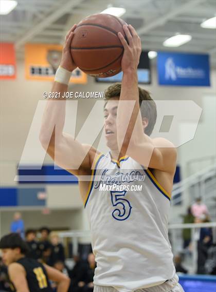 Thumbnail 2 in Anderson vs Brennan (Spurs High School Showcase) photogallery.