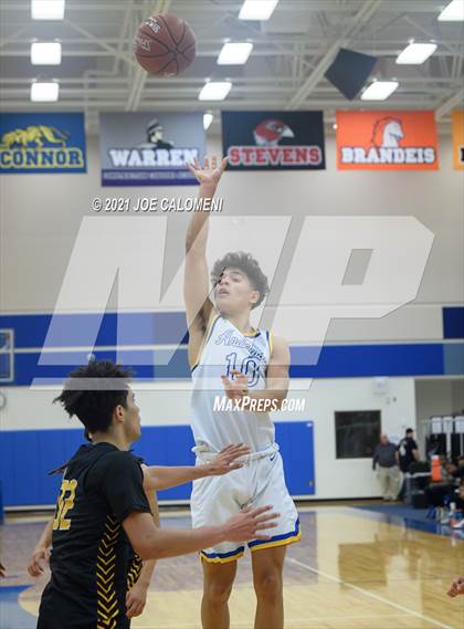 Thumbnail 1 in Anderson vs Brennan (Spurs High School Showcase) photogallery.