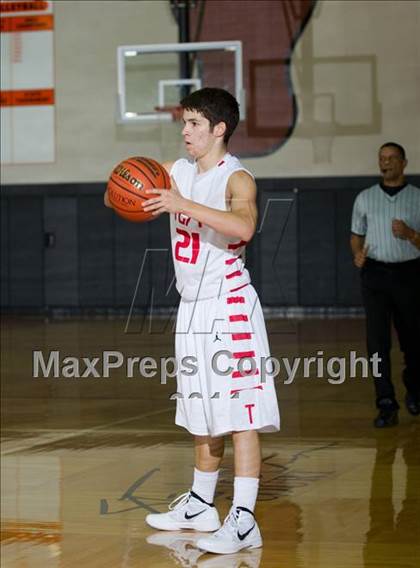 Thumbnail 3 in Taft vs. La Marque (McDonald's Texas Invitational) photogallery.
