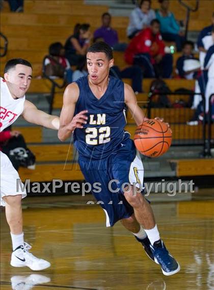 Thumbnail 2 in Taft vs. La Marque (McDonald's Texas Invitational) photogallery.