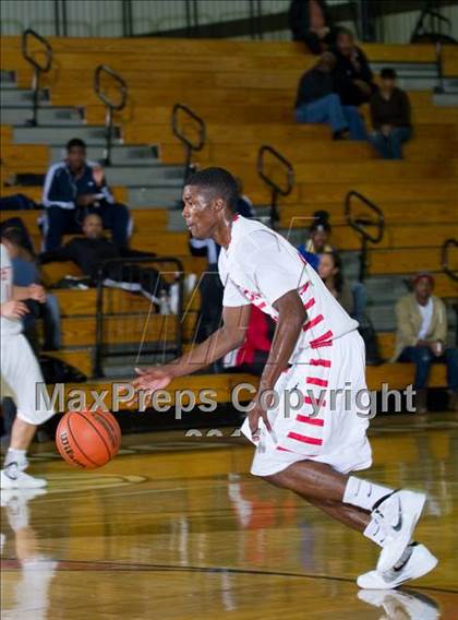 Thumbnail 3 in Taft vs. La Marque (McDonald's Texas Invitational) photogallery.