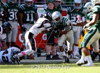 Thumbnail 3 in James Logan vs. De La Salle photogallery.