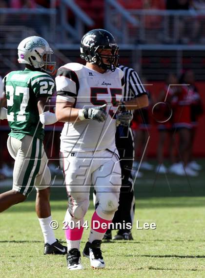 Thumbnail 3 in James Logan vs. De La Salle photogallery.