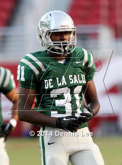 Thumbnail 3 in James Logan vs. De La Salle photogallery.