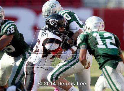 Thumbnail 3 in James Logan vs. De La Salle photogallery.