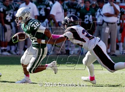 Thumbnail 1 in James Logan vs. De La Salle photogallery.